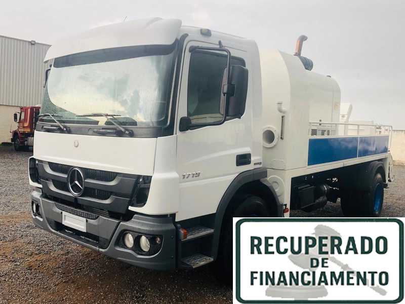 MB1719 Mercedes Benz - 13/13